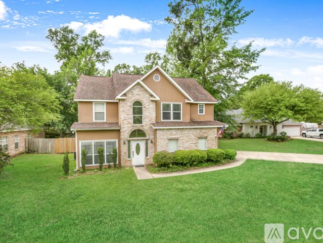 4 BR, 3.5 BA Apartment 472 Vireo Drive, Mandeville, LA 70448