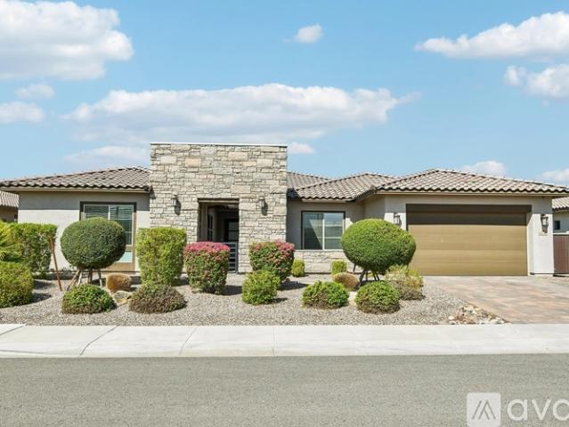 4 BR, 3.5 BA Apartment 6139 S Granite St, Gilbert, AZ 85298