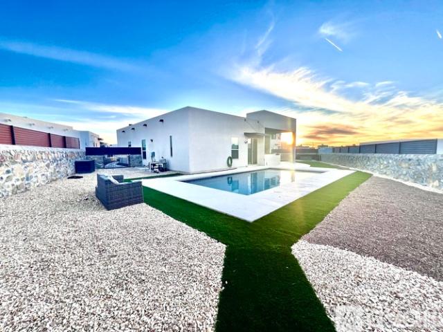 4 BR, 3.5 BA Apartment 7789 Enchanted Trl Dr, El Paso, TX 79911