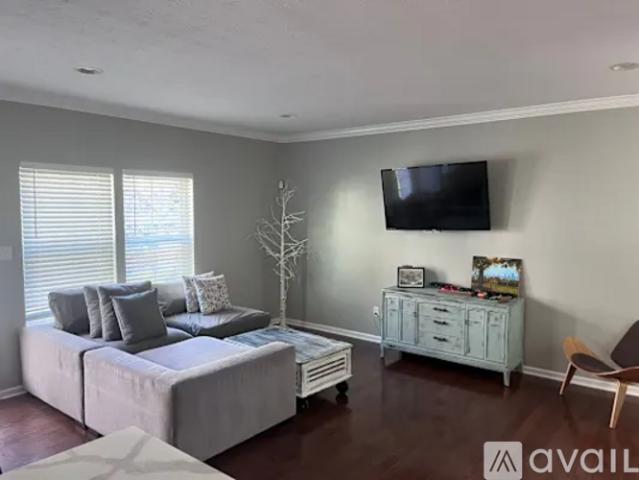 4 BR, 3.5 BA Apartment 784 Village Club Drive, Allegheny County, PA 15090