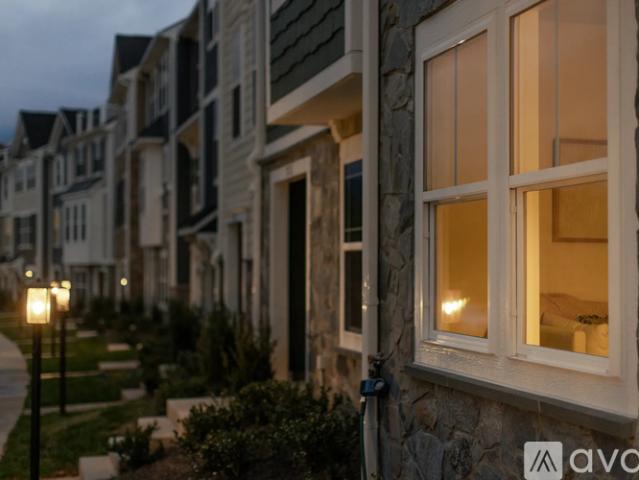 4 BR, 3.5 BA Apartment 780 Park Ridge Dr, Unit #, Crozet, VA 22932