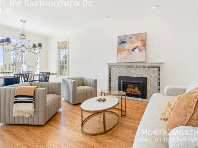4 BR, 3.5 BA Apartment 9021 NW Bartholomew Dr, Portland, OR 97229