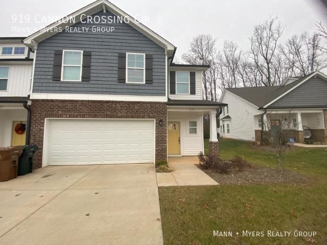 4 BR, 3.5 BA Apartment 919 Cannon Crossing Cir, Greensboro, NC 27410