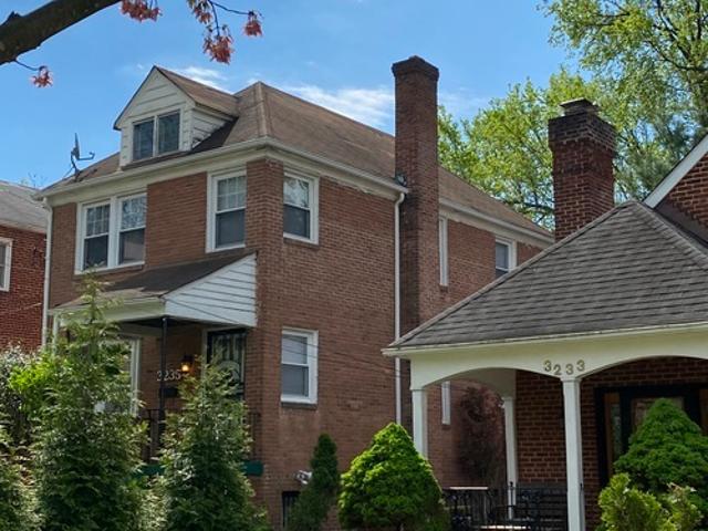 4 BR, 3 BA Apartment 3235 M Street SE, Washington, DC 20019