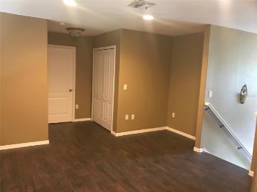 4 BR, 3 BA Apartment 1518 Salem Drive, Orlando, FL 32807