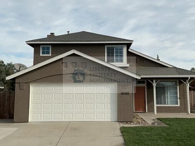 4 BR, 3 BA Apartment 16810 Bradford Dr, Delhi, CA 95315