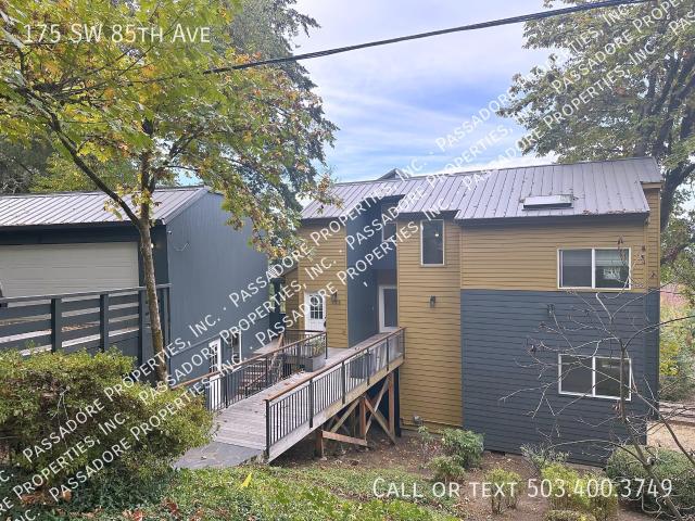 4 BR, 3 BA Apartment 175 SW 85th Ave, Portland, OR 97225