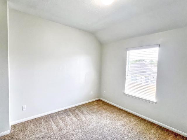 4 BR, 3 BA Apartment 18 Old Presidio Drive, Manvel, TX 77578
