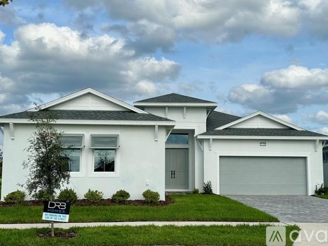 4 BR, 3 BA Apartment 10496 Purple Thistle Way, San Antonio, FL 33576