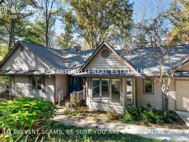 4 BR, 3 BA Apartment 108 Galloway Dr, Asheville, NC 28803