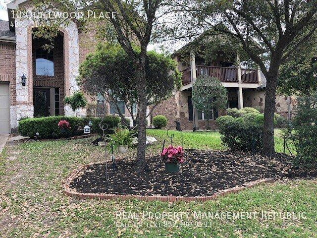 4 BR, 3 BA Apartment 10 Quillwood Place, The Woodlands, TX 77354