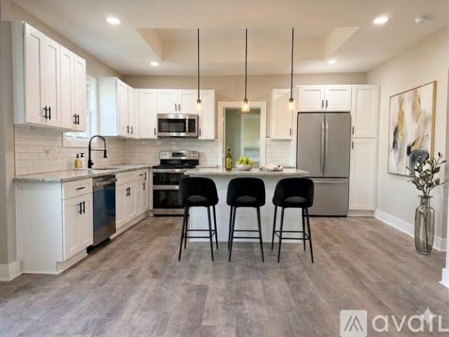 4 BR, 3 BA Apartment 110 Marshall Street, Cedartown, GA 30125