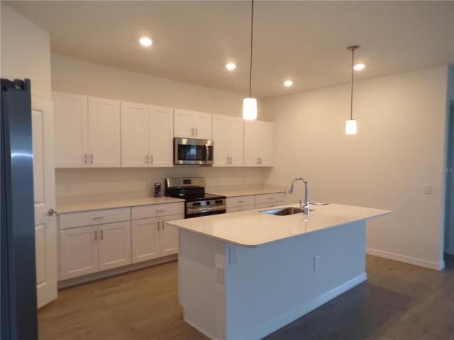 4 BR, 3 BA Apartment 11369 Willowleaf Boulevard, Punta Gorda, FL 33955