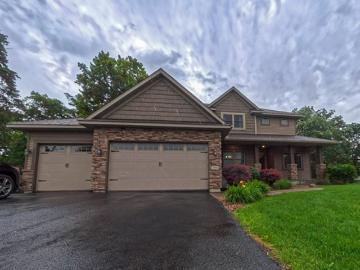 4 BR, 3 BA Apartment 11956 Castle Rock Ct N, Champlin, MN 55316