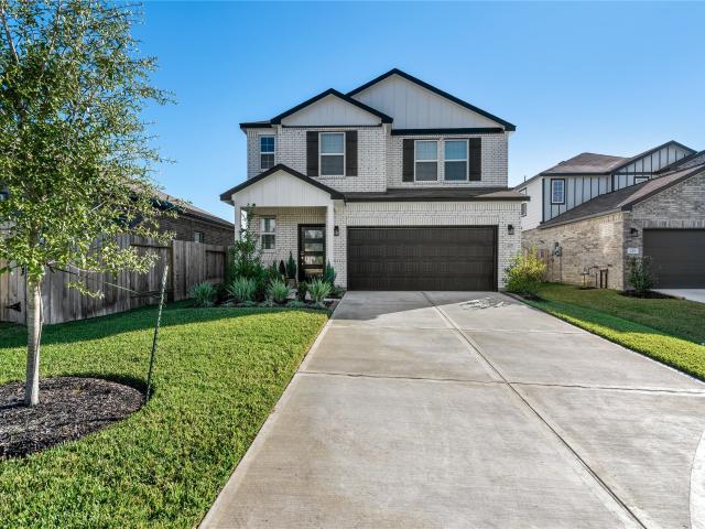 4 BR, 3 BA Apartment 123 Alset Circle, Magnolia, TX 77354