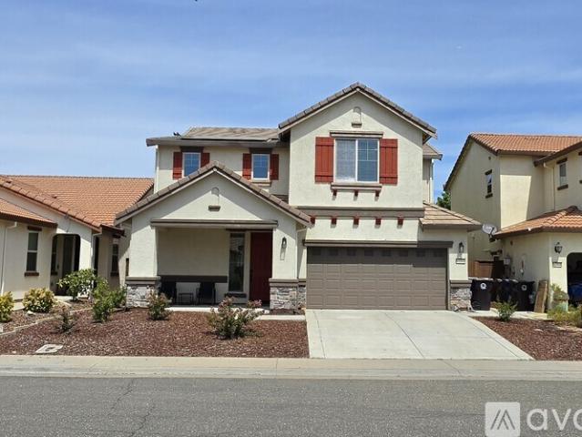 4 BR, 3 BA Apartment 12571 Aviston Way, Rancho Cordova, CA 95742