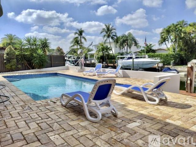 4 BR, 3 BA Apartment 13240 Ortega Ln, North Miami, FL 33181