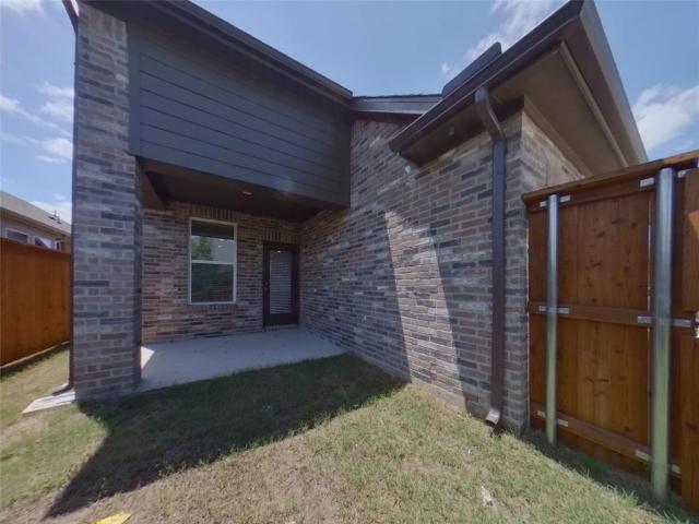 4 BR, 3 BA Apartment 2552 Finch Holw Drive, McKinney, TX 75071