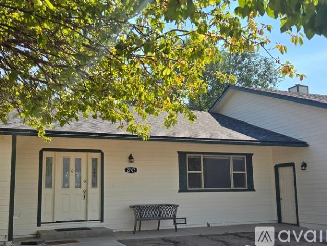 4 BR, 3 BA Apartment 2707 Gordon Ave, Minden, NV 89423