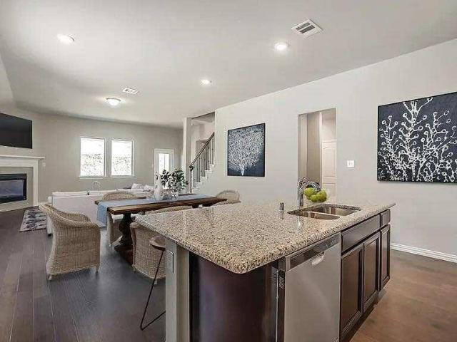 4 BR, 3 BA Apartment 201 Corcovado Avenue, Royse City, TX 75189