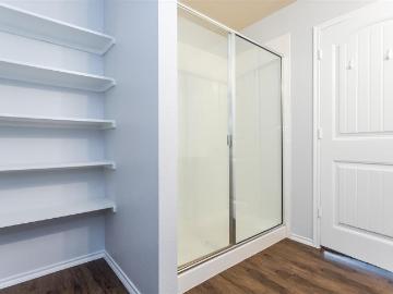 4 BR, 3 BA Apartment 2103 Meadow Park Drive, Princeton, TX 75407