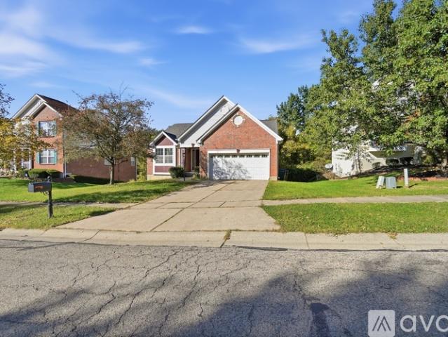 4 BR, 3 BA Apartment 2216 Woodacre Dr, Cincinnati, OH 45231