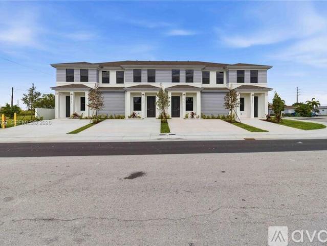 4 BR, 3 BA Apartment 22348 SW 115th Ct, Unit 22348, Miami, FL 33170