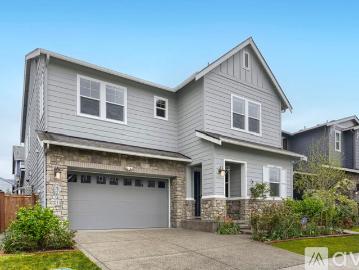 4 BR, 3 BA Apartment 23641 Southeast 269th Court, Maple Valley, WA 98038