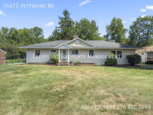 4 BR, 3 BA Apartment 34675 Pettibone Rd, Solon, OH 44139