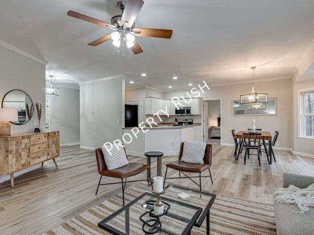 4 BR, 3 BA Apartment 3806 Brock Rd Chattanooga, TN 37421