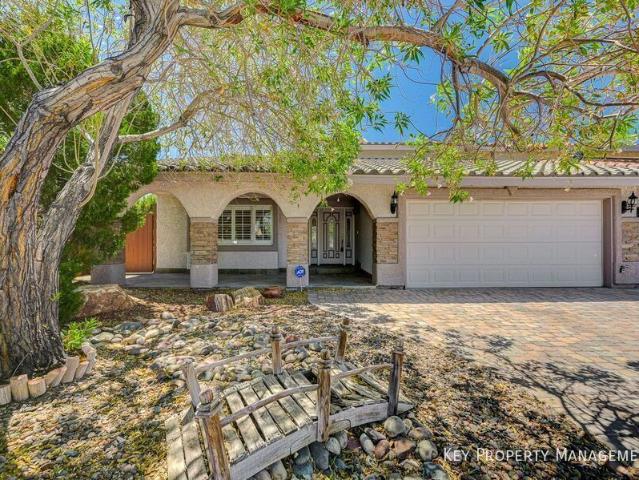 4 BR, 3 BA Apartment 3880 Leisure Ln, Las Vegas, NV 89103
