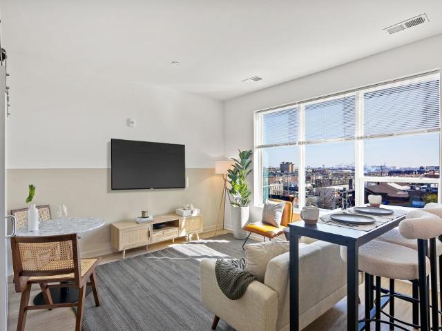 4 BR, 3 BA Apartment 3905 Bank Street Unit 221, Baltimore, MD 21224