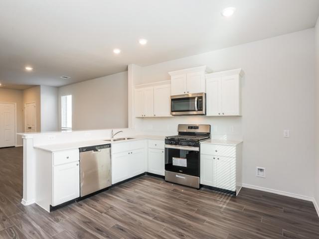 4 BR, 3 BA Apartment 3005 Wood Lily Drive, Brookshire, TX 77423