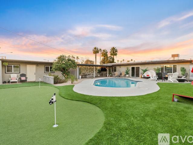 4 BR, 3 BA Apartment 3231 East Cambridge Avenue, Phoenix, AZ 85008
