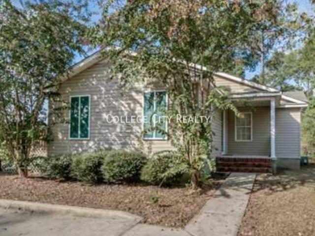 4 BR, 3 BA Apartment 3 Dubois Terrace, Tuscaloosa, AL 35401