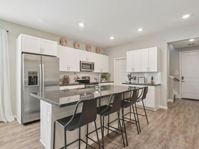 4 BR, 3 BA Apartment 4430 Prairie Crossing #100 Unit 524, Prosper, TX 75078