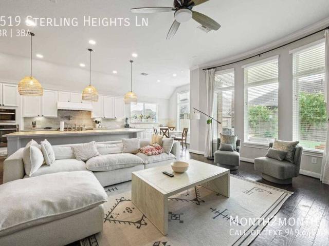 4 BR, 3 BA Apartment 4519 Sterling Heights Ln, Sugar Land, TX 77479