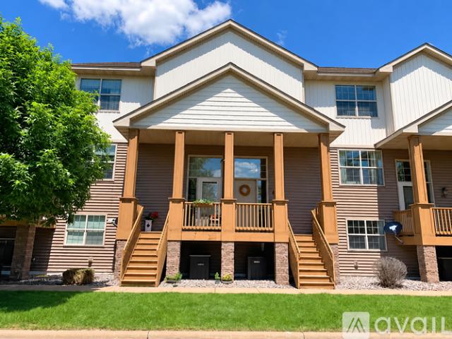 4 BR, 3 BA Apartment 4665 Wyngate Way, Unit 4665, Forest Lake, MN 55025