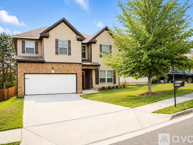 4 BR, 3 BA Apartment 4924 Rapahoe Trail, Atlanta, GA 30349