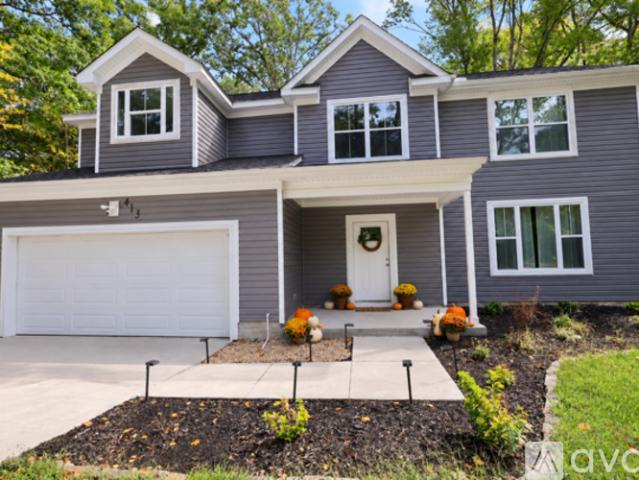 4 BR, 3 BA Apartment 413 Burts Rd, Yorktown, VA 23692