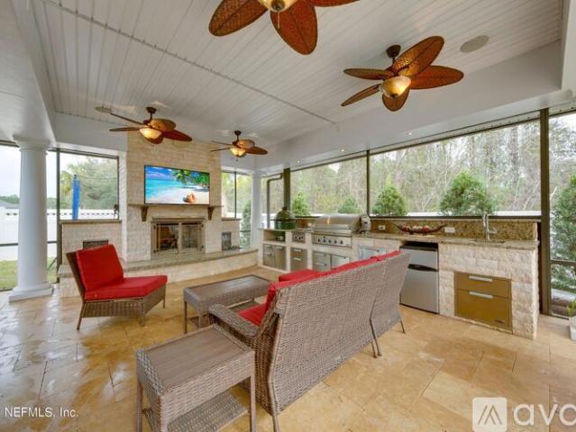 4 BR, 3 BA Apartment 4160 Lonicera Loop, Jacksonville, FL 32259