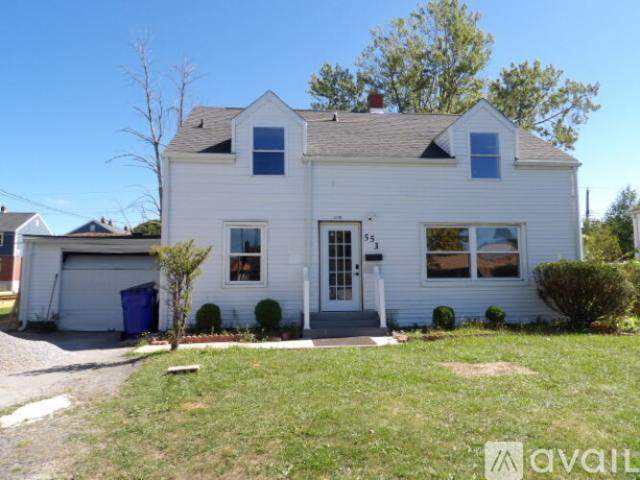 4 BR, 3 BA Apartment 553 Niagara Falls Blvd, Buffalo, NY 14226