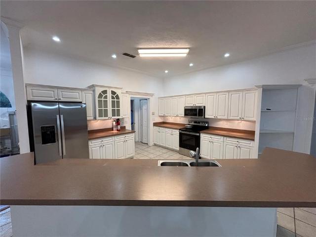 4 BR, 3 BA Apartment 5520 Northwest 80 Avenue, Gainesville, FL 32653