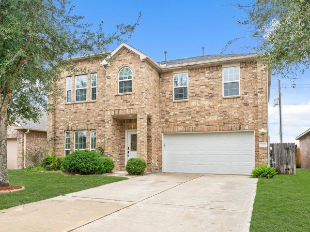 4 BR, 3 BA Apartment 6605 Fallen Breeze Lane, Dickinson, TX 77539