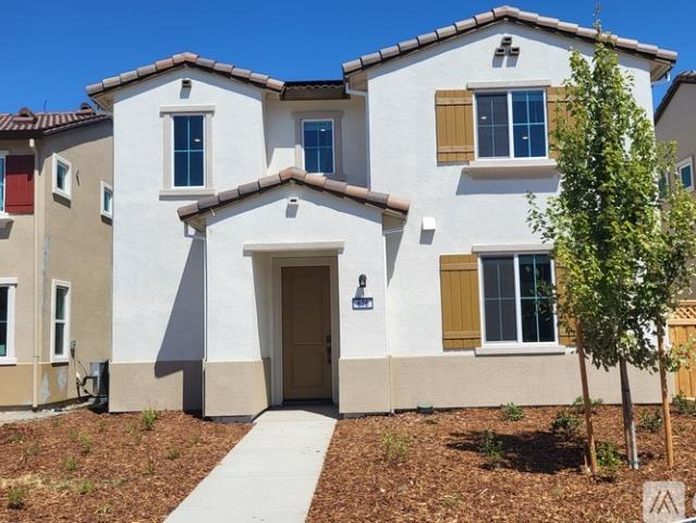 4 BR, 3 BA Apartment 676 Whitewater Way, West Sacramento, CA 95605