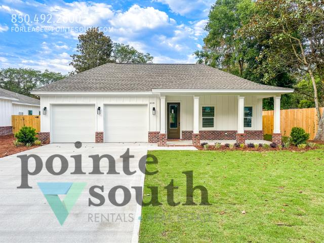 4 BR, 3 BA Apartment 608 Fifth St, Destin, FL 32541