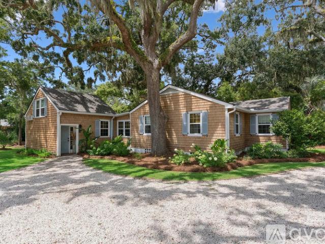 4 BR, 3 BA Apartment 61 Maxwell Avenue, St. Simons Island, GA 31522