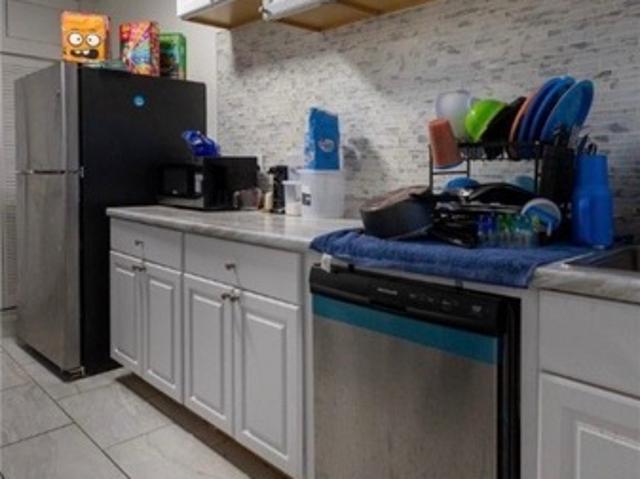 4 BR, 3 BA Apartment 705 Cherokee Street, Unit Cherokee Unit 2, Pittsburgh, PA 15219
