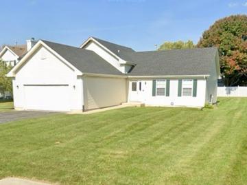 4 BR, 3 BA Apartment 7079 Sue Court, Loves Park, IL 61111