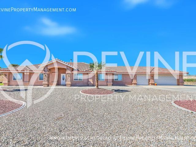 4 BR, 3 BA Apartment 7236 Barker Rd, Oak Hills, CA 92344